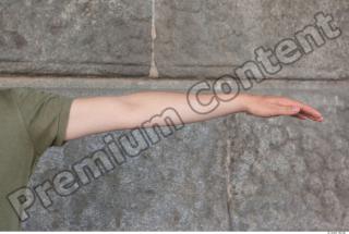 d0018 Young man arm reference 0001